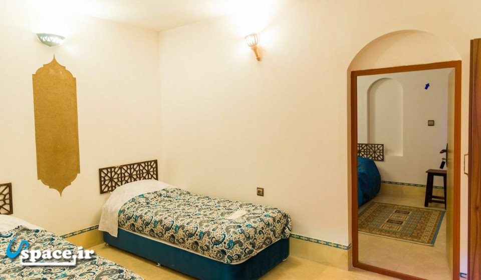 سوئیت کانکت 4 تخته بدون حیاط - هتل سنتی تی دا کویر مصر - خور و بیابانک - اصفهان