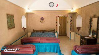 اتاق 4 تخته سنتی - هتل سنتی تی دا کویر مصر - خور و بیابانک - اصفهان